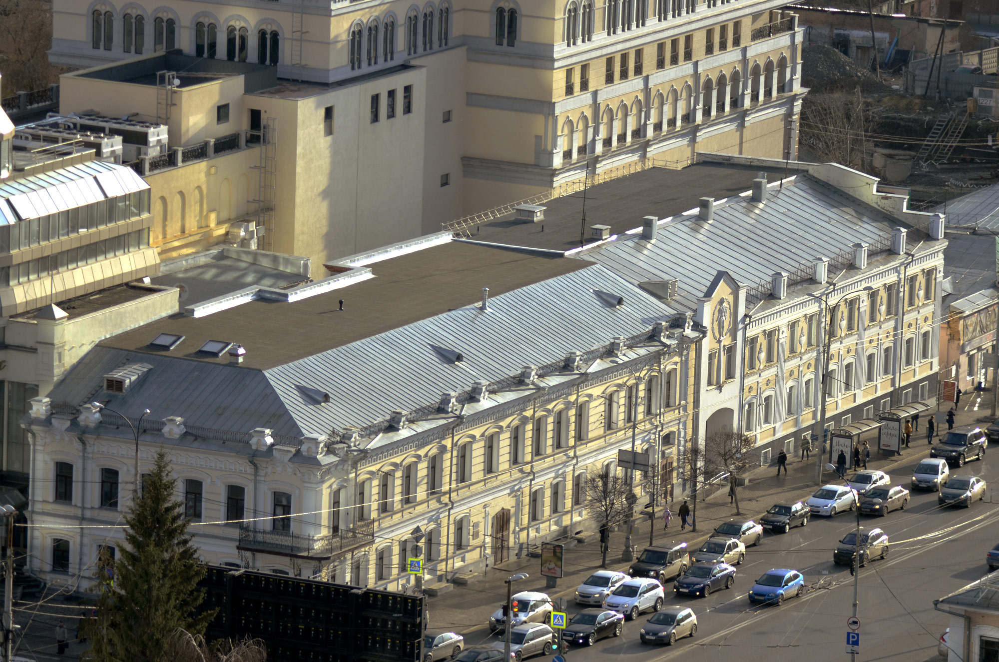 Ekaterinburg (Малышева 68, Американская гостиница, Екатеринбург)